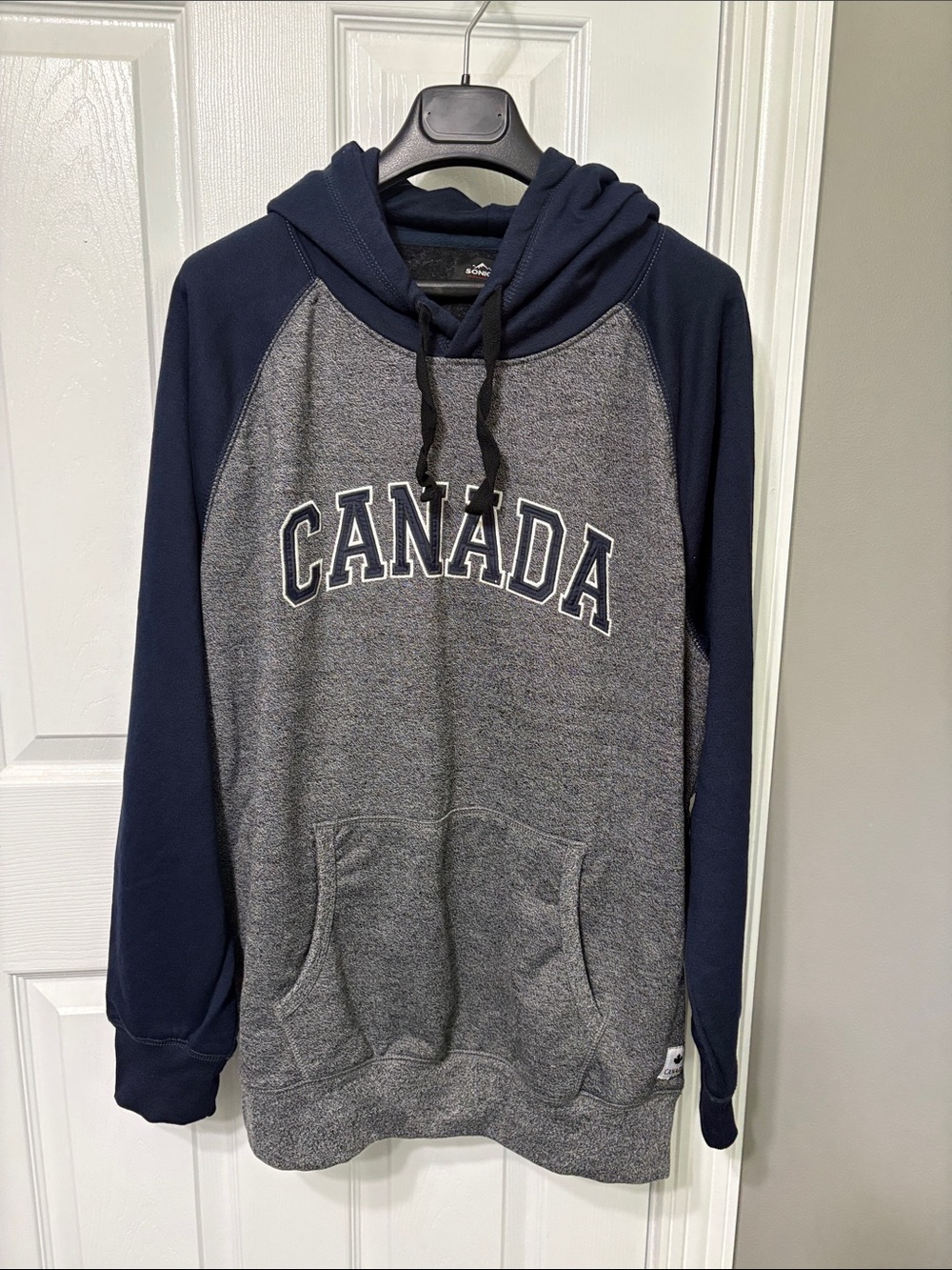 Sonice Canada Two-Tone Hoodie Sweatshirt - Grey & Navy